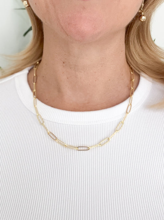 A L E X A N D R A Chain- GRETA