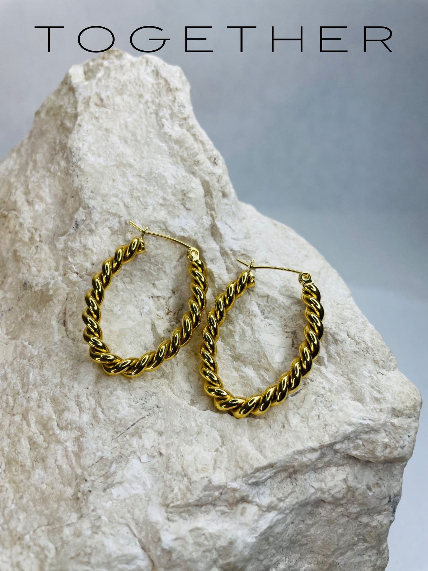 T O G E T H E R Earring