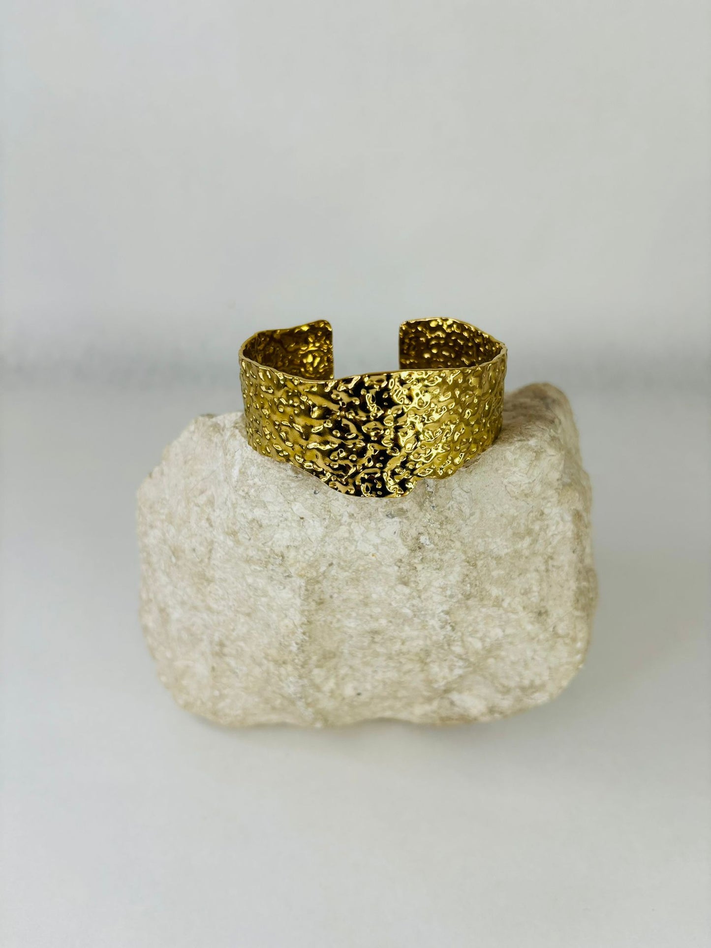 P O W E R Bracelet- MONARCA
