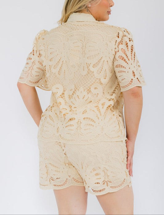 Lace Short Set-Extraordinary