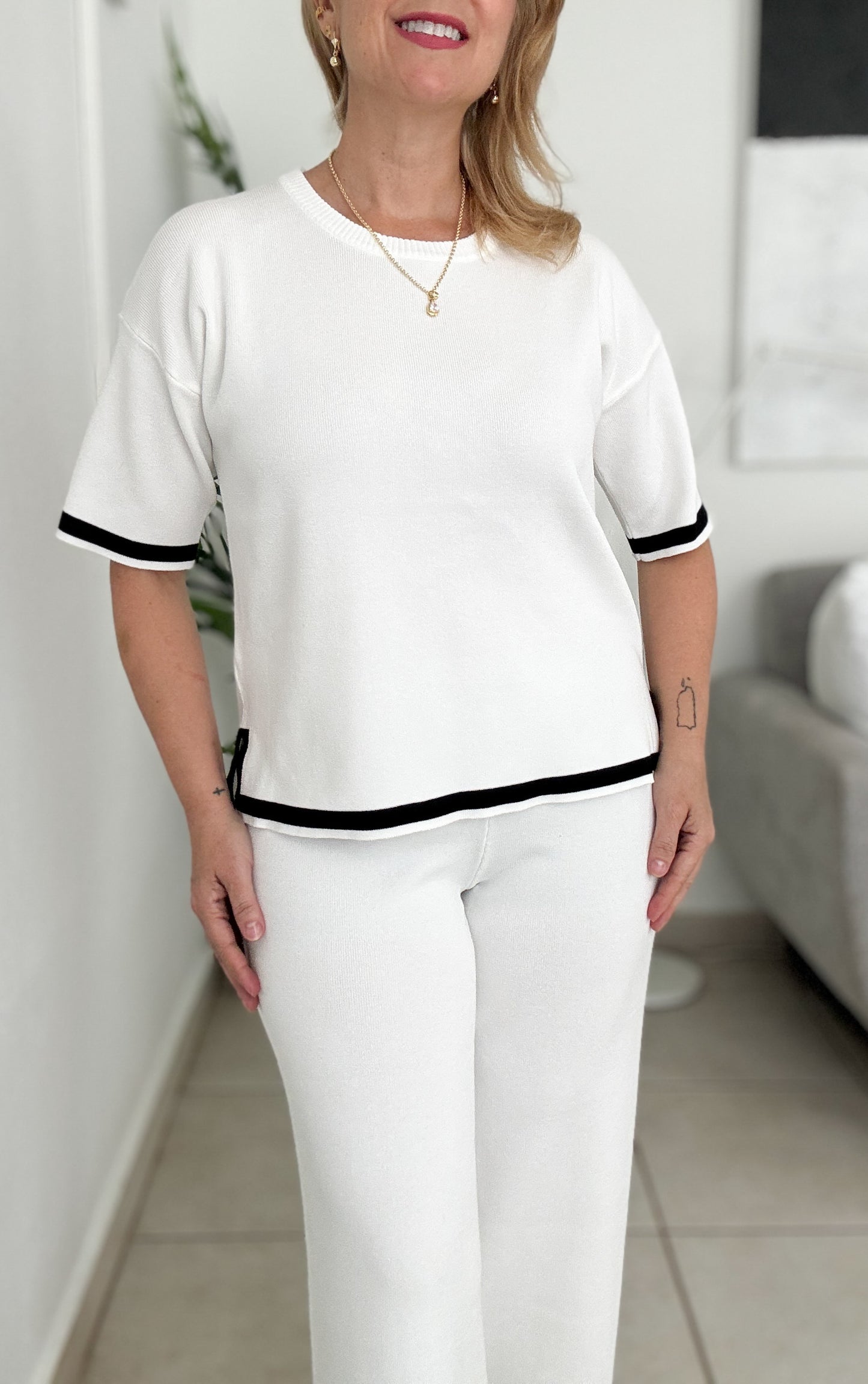 Clavelina White Pants Set