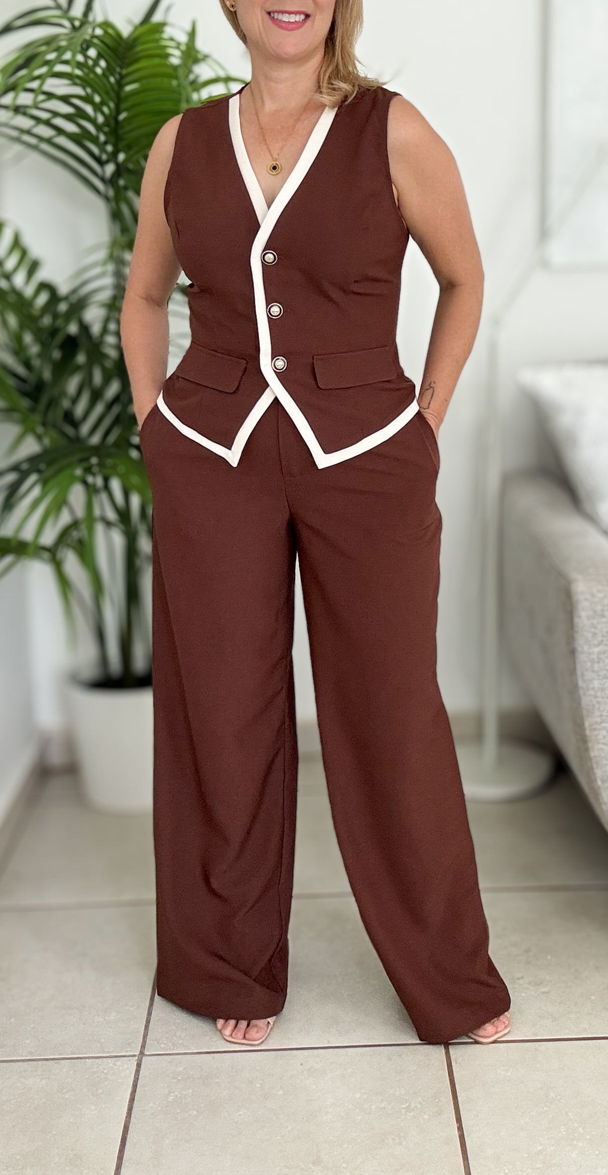 Elegant Flower Pant Set- Brown