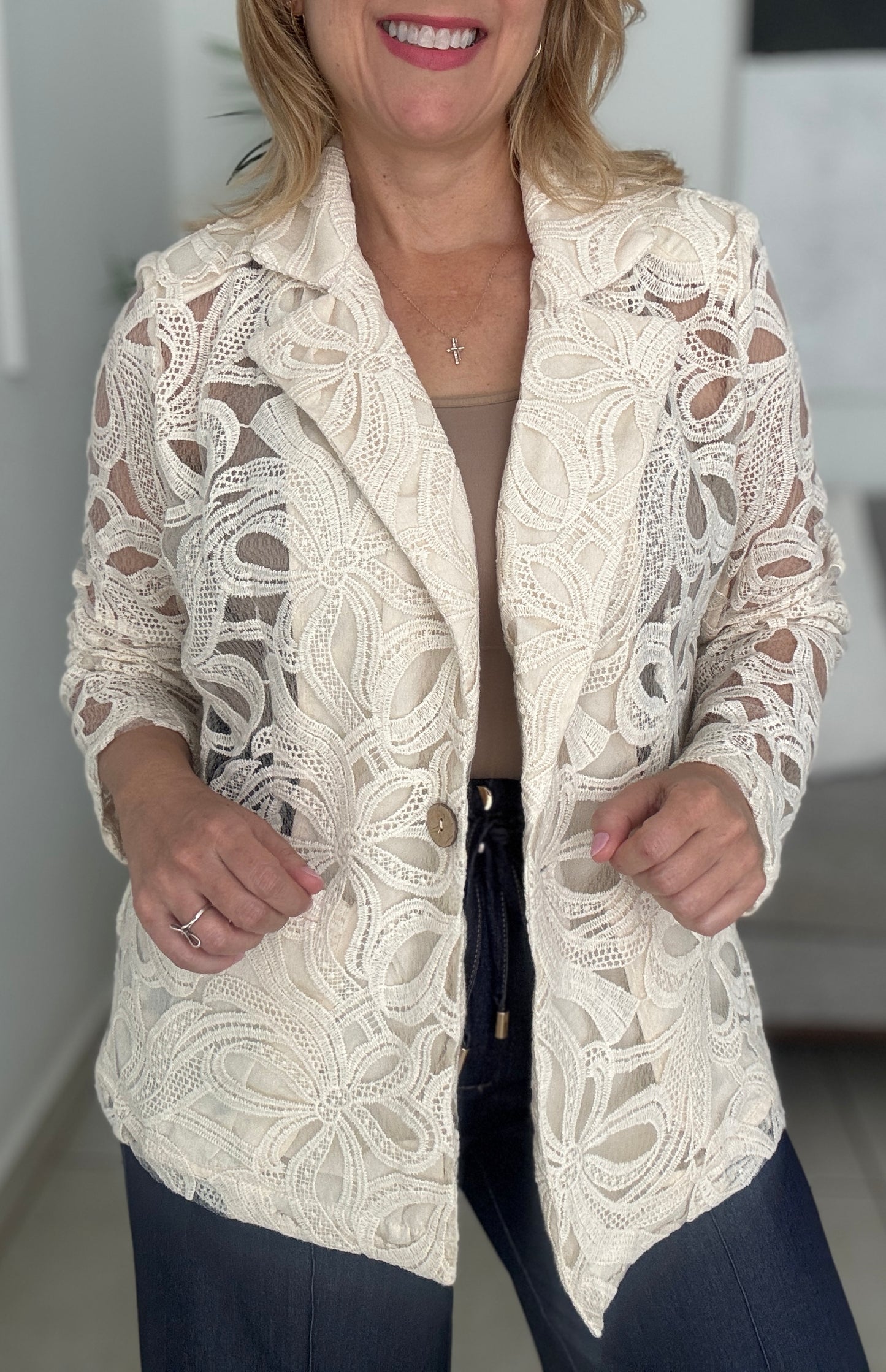 Brisa Lace Blazer